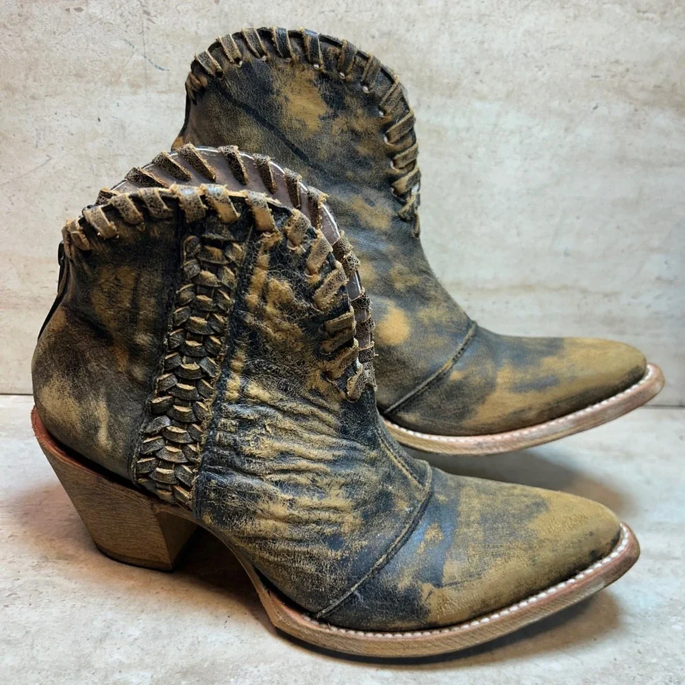 Circle G by Corral Womens Distressed Leather Western Ankle Boots Brown 9.5 M